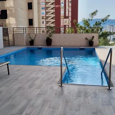 Temporal En Con Piscina דירה